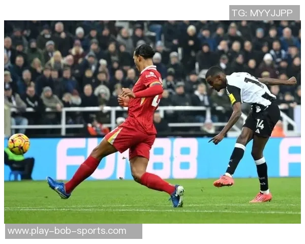 凯莱赫赞萨拉赫训练刻苦射门实力让门将倍感压力